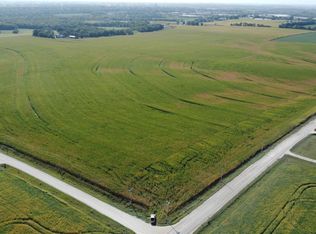 210th Ave, Pella, IA 50219