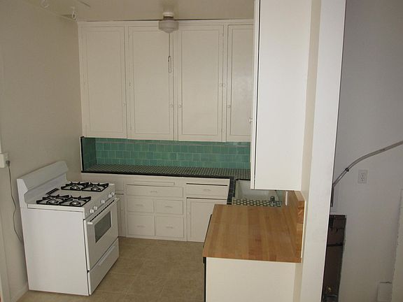 4th image of 426 N Spaulding Ave