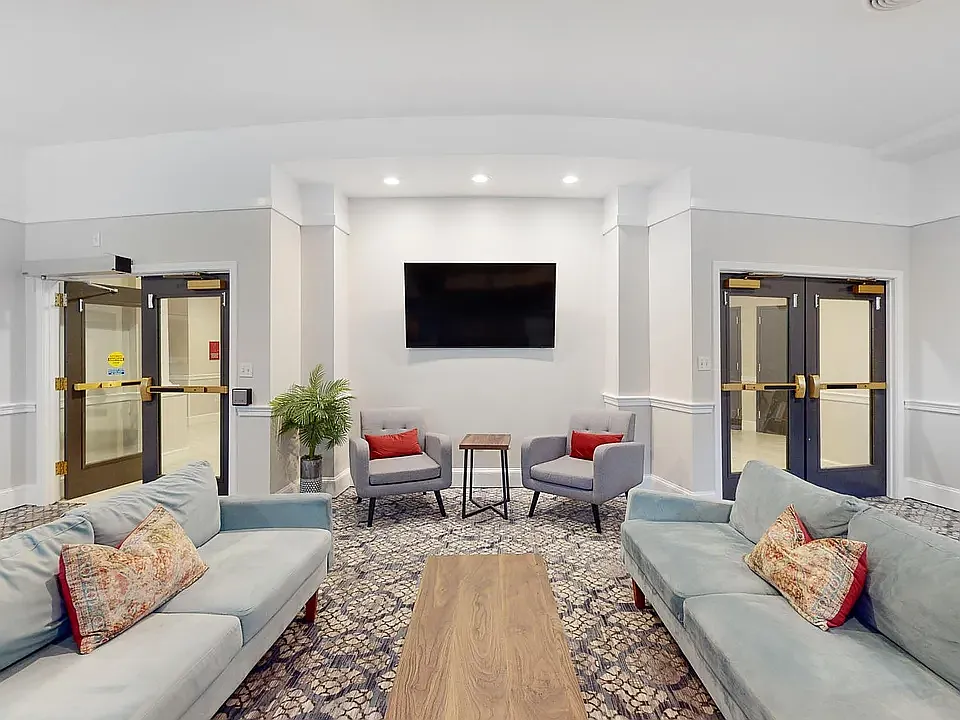 2 bed, 950 sqft, $4,000 — Photo 4