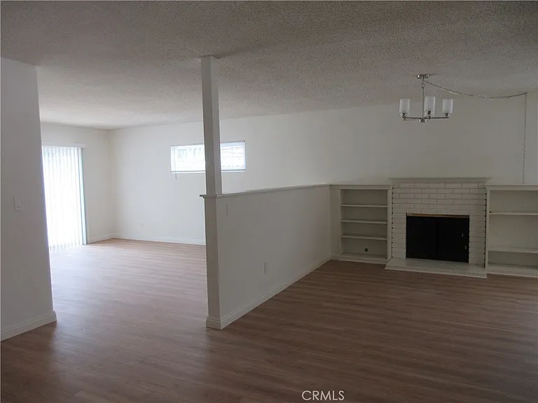 16016 Sunburst St — Photo 3