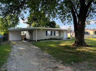 1344 Cross St, Martinsville, IN 46151