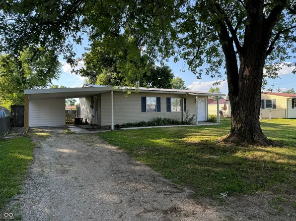 1344 Cross St, Martinsville, IN 46151