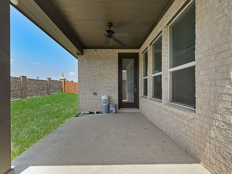 1819 Michael Dr — Photo 25