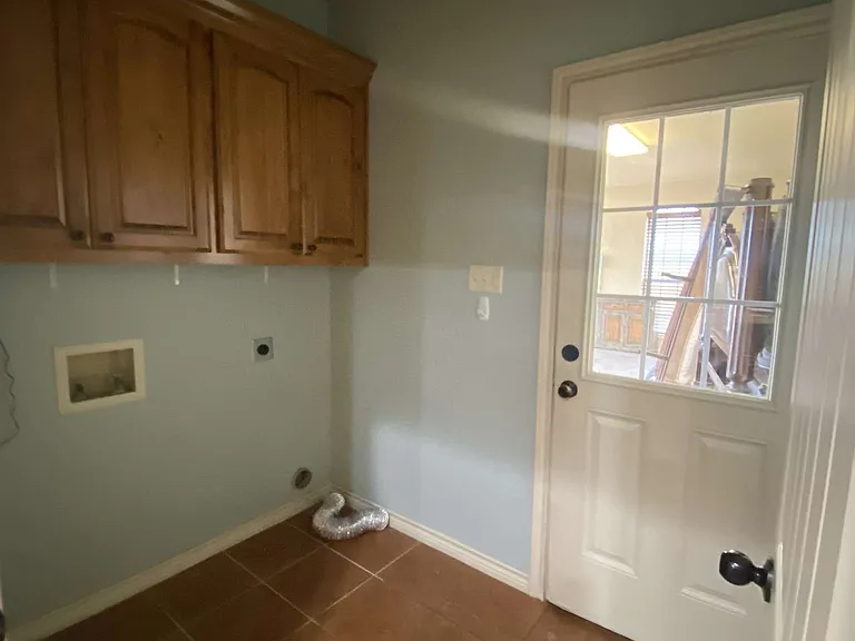 120 Cypress Creek Dr — Photo 8