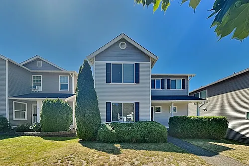 4002 153rd Pl SE Photo 1