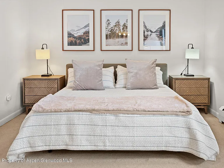 980 E Hyman Ave #3 — Photo 17