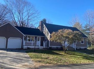1 Anna Mac Dr, Cumberland, RI 02864