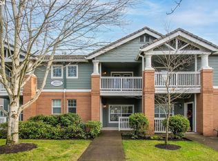 30370 SW Rebekah St UNIT 18, Wilsonville, OR 97070