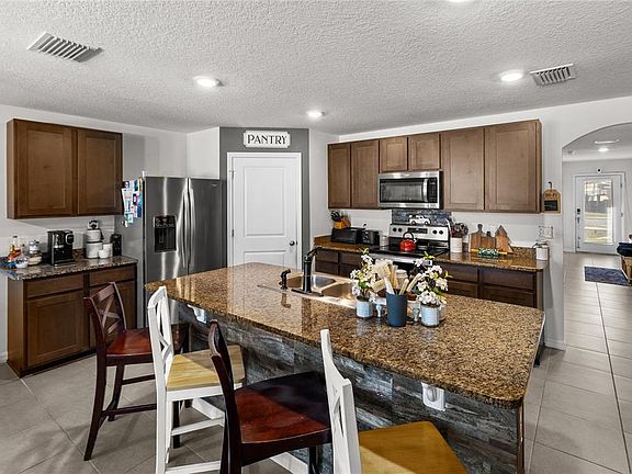4th image of 22608 NW 196th Ln