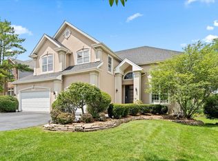 26W368 Thorngate Ln, Winfield, IL 60190