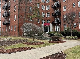 2350 Linwood Ave #5E-505E, Fort Lee, NJ 07024