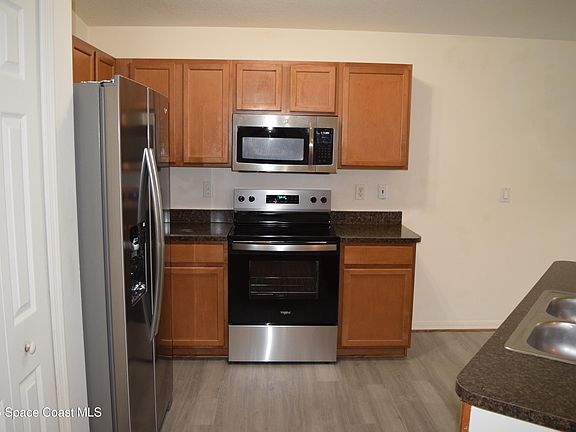 5th image of 236 Mason Dr