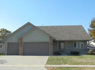 510 SE Michael Dr, Ankeny, IA 50021