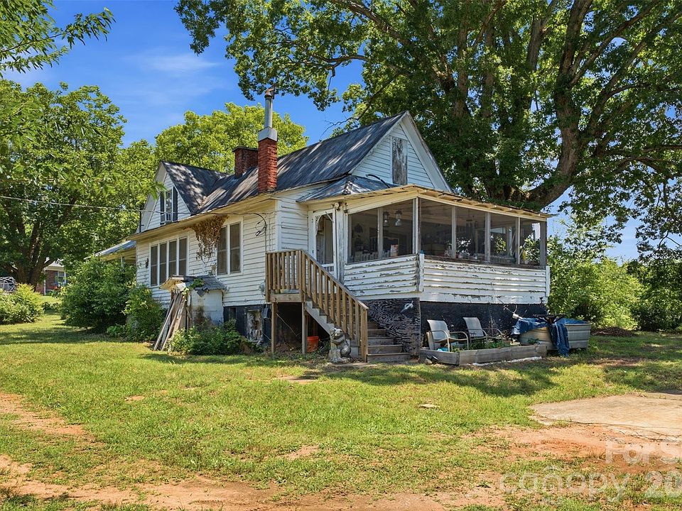 22nd image of 387 Beulah Rd