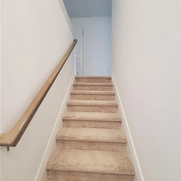 5745 Thornton Dr — Photo 32