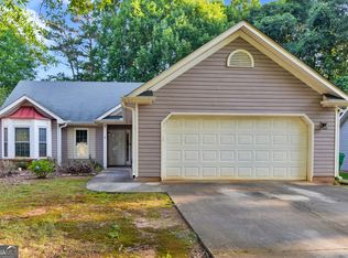 2435 Hillvale Cir, Lithonia, GA 30058