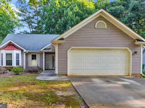 2435 Hillvale Cir, Lithonia, GA 30058