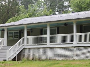 6524 Cox Dr, Flowery Branch, GA 30542