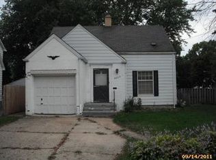 4002 Circle Dr, Flint, MI 48507