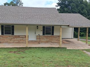 801 Gayler St, Mountain View, AR 72560