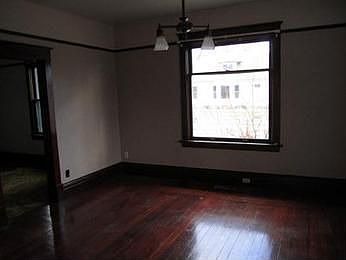 3rd image of 1027 W Montgomery Ave #A