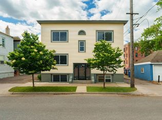 807 W 25th St #1, Minneapolis, MN 55405