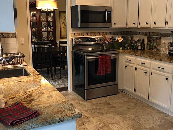 5th image of 76981 Birch Ln