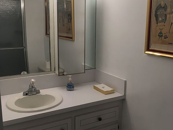 4th image of 11930 N Bayshore Dr APT 1208