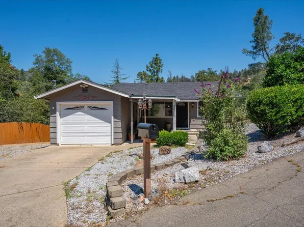 22158 Sunshine Way, Redding, CA 96003