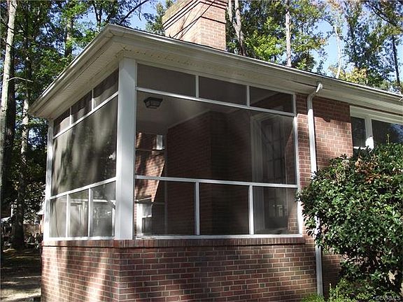 3rd image of 2928 Windsorview Dr