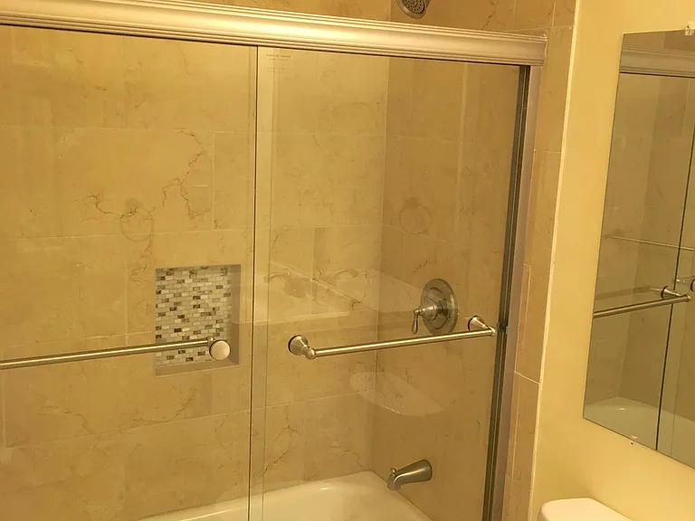 2650 S Corning St #5 — Photo 11