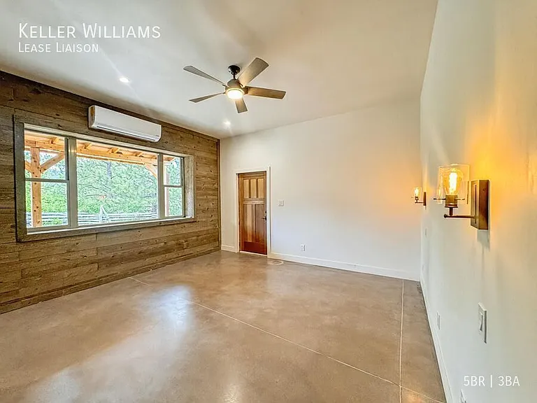 9170 Frank Rd — Photo 16