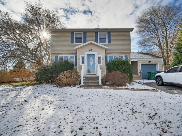 27 Upper Bartlett Road, Waterford, CT 06375