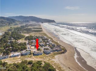 45775 Kinnikinnick Dr, Neskowin, OR 97149
