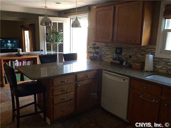 3rd image of 4136 Silverado Dr