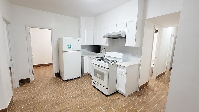 1st image of 233 Henry St APT 2