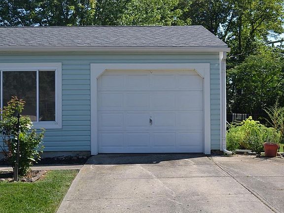 2nd image of 1641 Lambers Dr