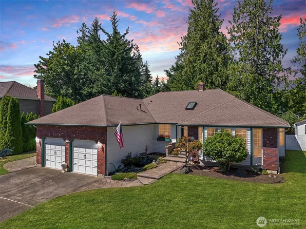 405 S Waugh Road, Mount Vernon, WA 98274