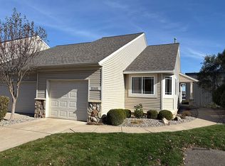 6440 Stoney Creek Ct, Hudsonville, MI 49426