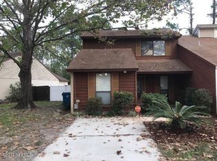1835 Oak Water Dr, Jacksonville, FL 32225