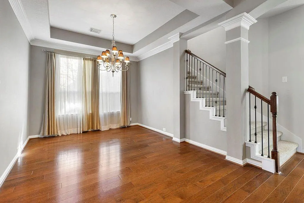 4 bed, 3.5 bath, 3317 sqft, $3,900 — Photo 3