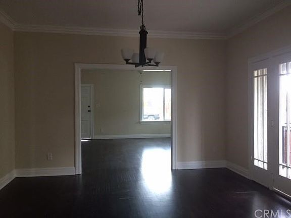 4th image of 1340 W 84th St