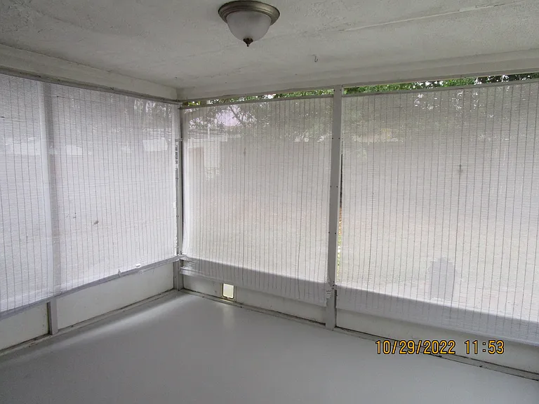9615 Gray Fox Ln — Photo 17