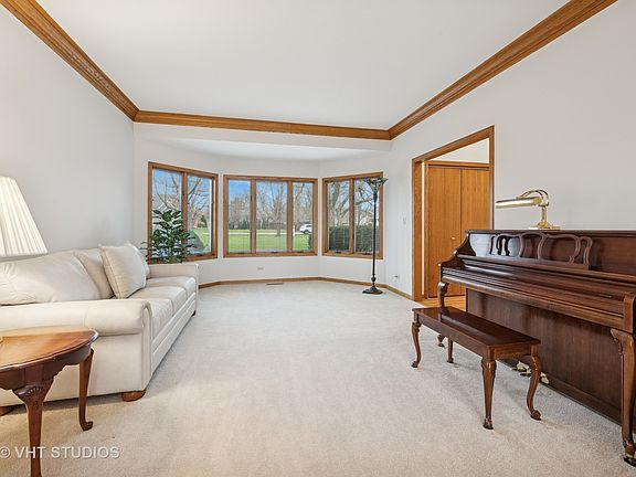 3rd image of 26144 N Hill Ave