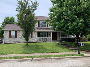 211 Shannon Ln, Belleville, IL 62221