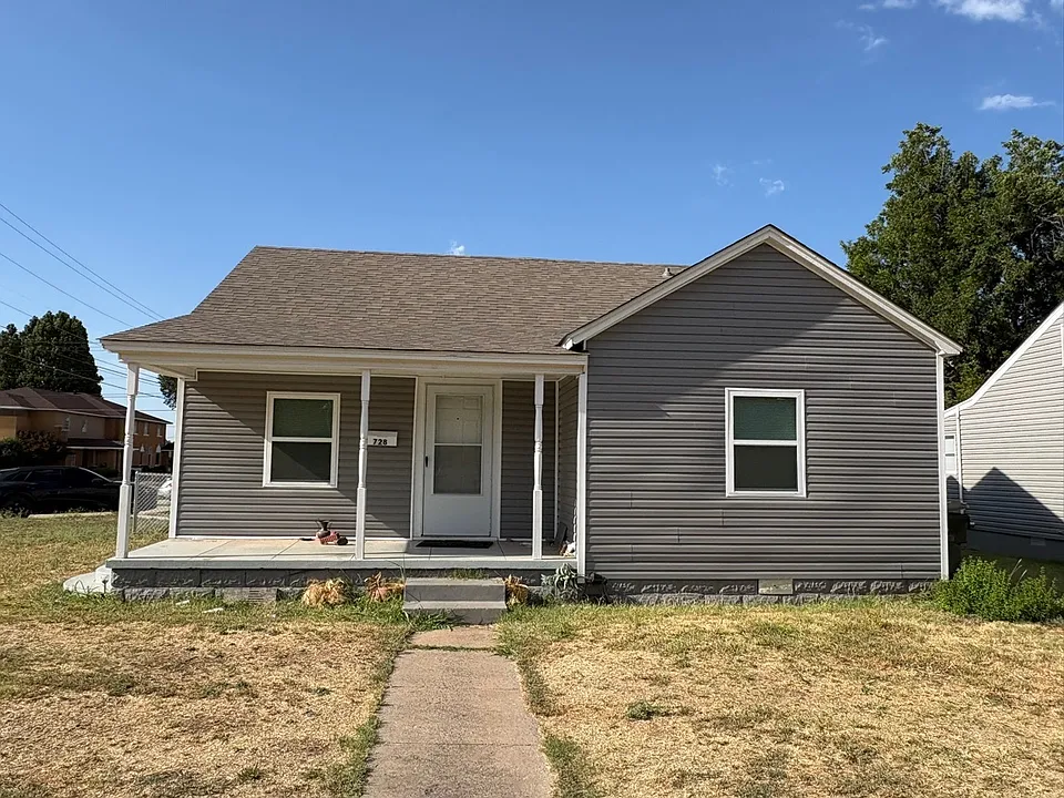 728 W Kansas Ave