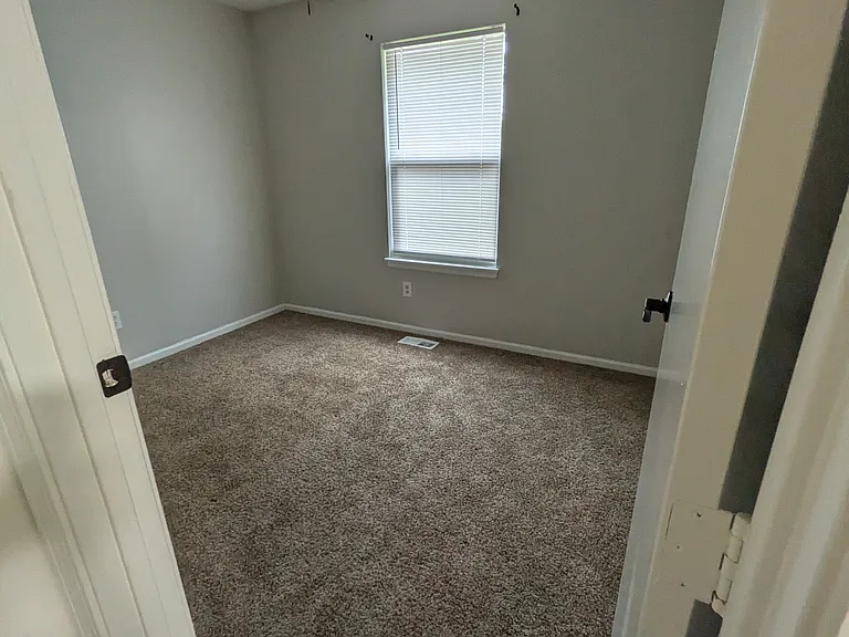 3902 Overland Cir — Photo 23