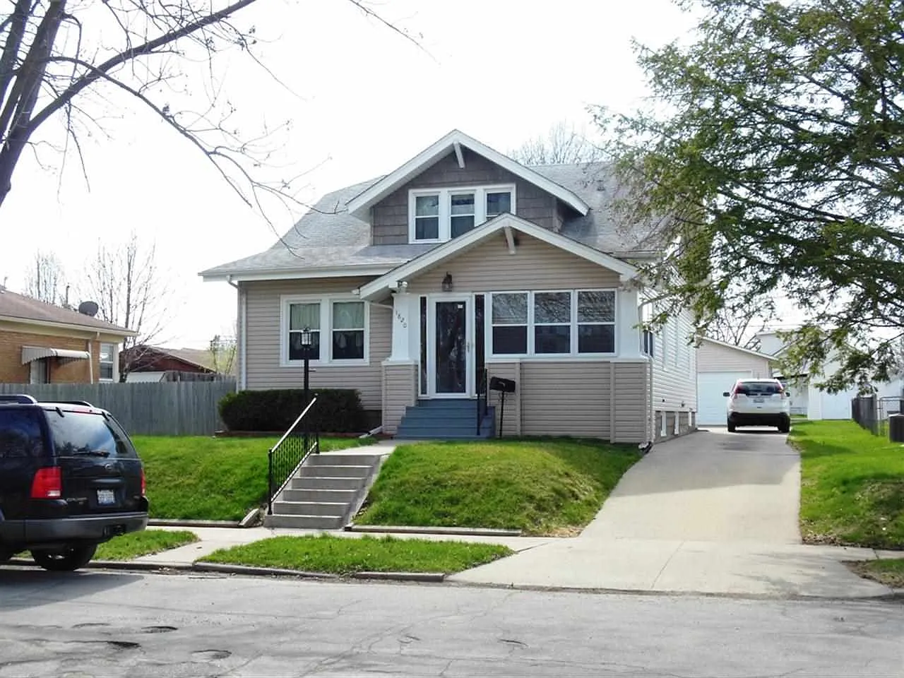 1820 45th St photo 1