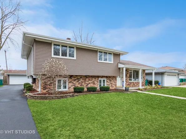 9137 W 147th St, Orland Park, IL 60462