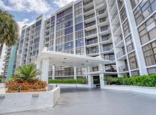 200 Leslie Dr APT 227, Hallandale Beach, FL 33009